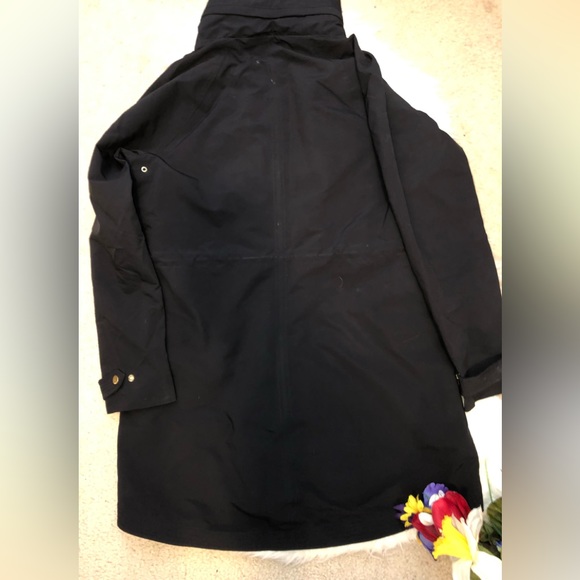 🌺Black athlete raincoat 🌺 - Picture 6 of 12